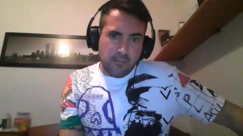 Snapshot of deepdanger69 chatting on 12.05.25 deepdanger69 online show from 12.05.25