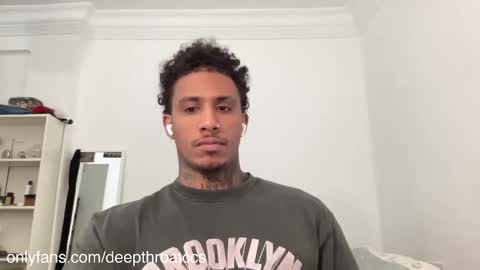 Snapshot of deepthroatfucker_ccs chatting on 12.12.24 deepthroatfucker_ccs online show from 12.12.24