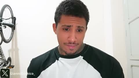 Snapshot of deepthroatfucker_ccs chatting on 12.22.25 deepthroatfucker_ccs online show from 12.22.25