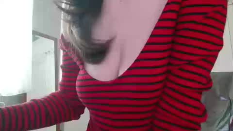 Snapshot of deessedivine chatting on 03.10.26 KamiDevi online show from 03.10.26