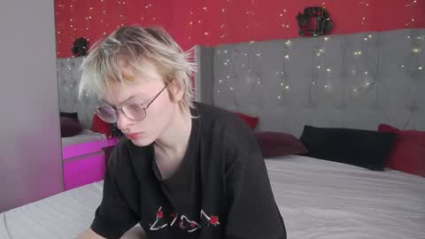 deficitt online show from 12.25.24