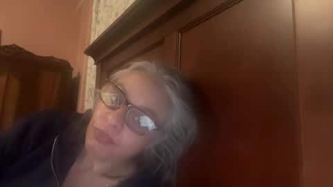 Snapshot of degeneratesaint chatting on 02.19.26 Tori online show from 02.19.26