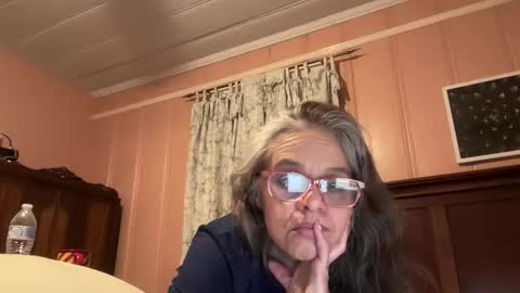 Snapshot of degeneratesaint chatting on 03.04.26 Tori online show from 03.04.26