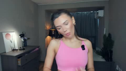 Snapshot of deidreluer chatting on 03.31.26 Laura online show from 03.31.26