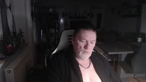 deinprinz2312 online show from 03.10.25