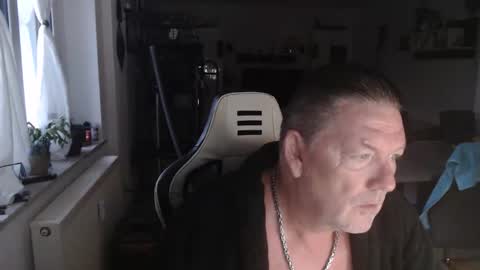 deinprinz2312 online show from 09.21.25