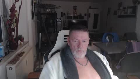 deinprinz2312 online show from 11.02.25