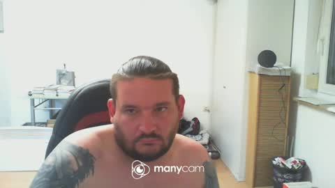 Snapshot of deinspielzeug87 chatting on 06.13.26 deinspielzeug87 online show from 06.13.26
