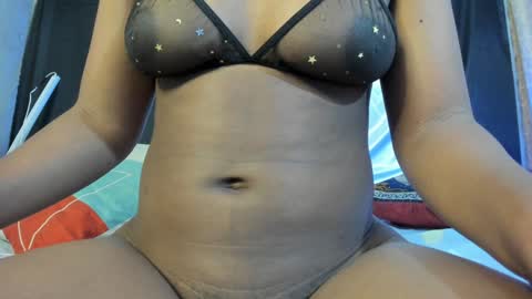 Snapshot of deisyharper chatting on 12.19.24 deisyharper online show from 12.19.24