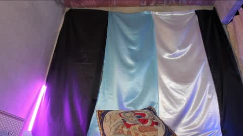 Snapshot of deisyharper chatting on 01.23.25 deisyharper online show from 01.23.25