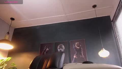 Snapshot of deivid_parker chatting on 10.04.25 Deivid online show from 10.04.25