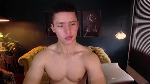 Snapshot of deivid_parker chatting on 10.20.25 Deivid online show from 10.20.25