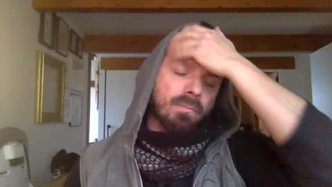 Hermes online show from 02.12.25