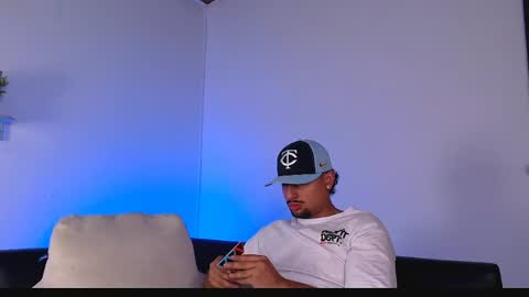 Snapshot of deivy_gram chatting on 04.25.26 DEIVY online show from 04.25.26
