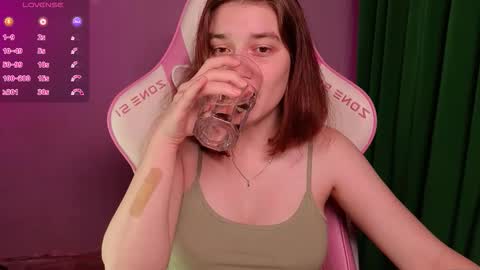 Snapshot of deizysweet chatting on 10.15.25 Princess Potato online show from 10.15.25