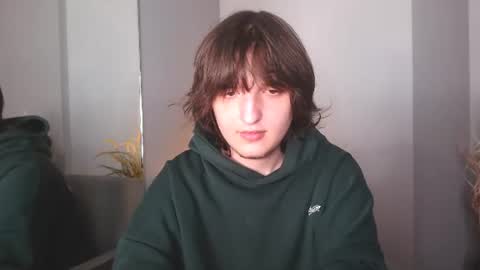 Snapshot of delalex chatting on 06.19.26 Alex online show from 06.19.26
