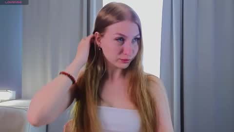 Jennyblonde and Violetredhead online show from 06.04.26
