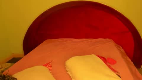 deli_la online show from 10.25.25