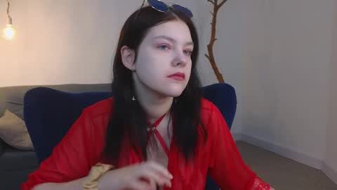 deliaeffy online show from 04.05.26