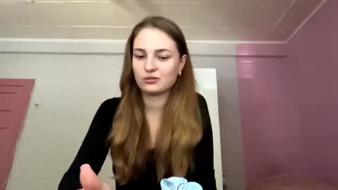 Snapshot of deliamcchriston chatting on 06.23.26 Sofi online show from 06.23.26