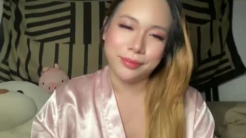 iyalicious online show from 01.05.25