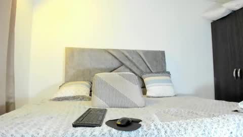 Jean paul and Salome online show from 02.07.26