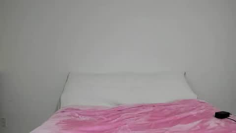 deliciousnoni online show from 11.14.25