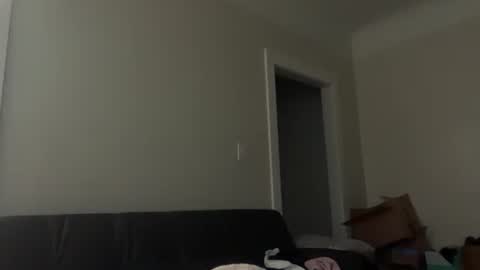 Snapshot of delightfuldark chatting on 12.16.25 delightfuldark online show from 12.16.25