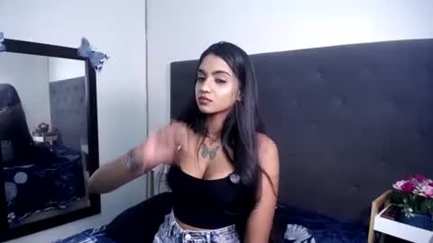Snapshot of delilah_blazee chatting on 04.25.26 Delilah Blaze online show from 04.25.26