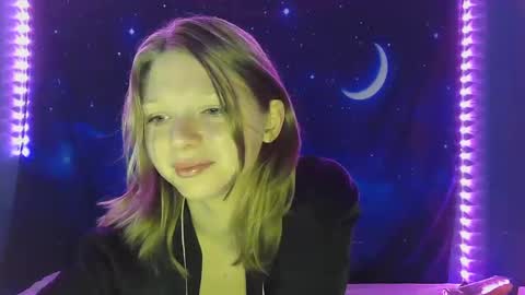 DelilaLove3412 online show from 01.29.25