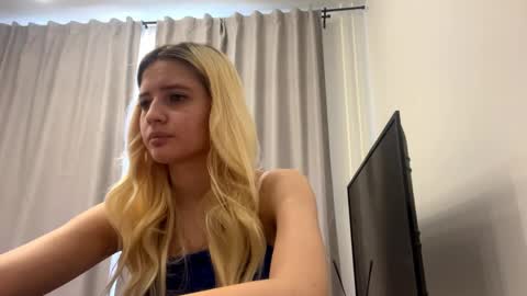 Amelia online show from 05.22.26