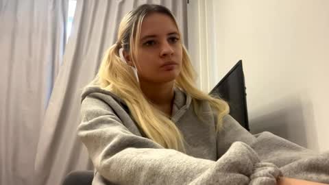 Amelia online show from 05.30.26