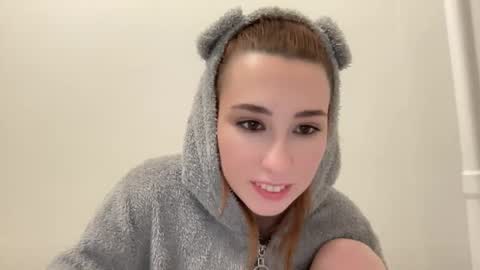 Delivery      online show from 01.21.25