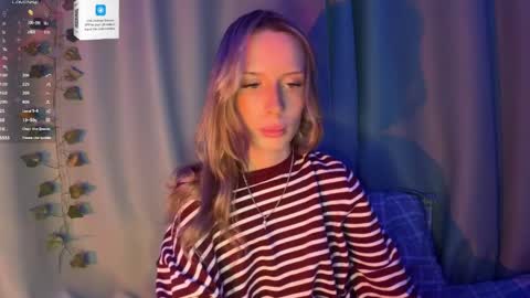 Della online show from 04.08.26