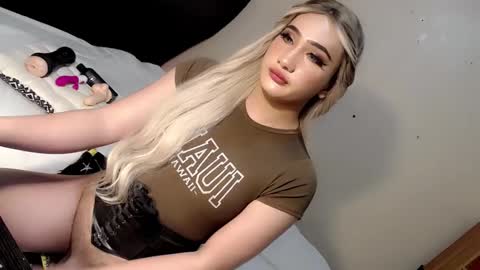 Chesca online show from 12.31.24