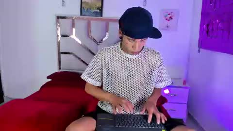 Demian and Salvatoire online show from 08.07.26