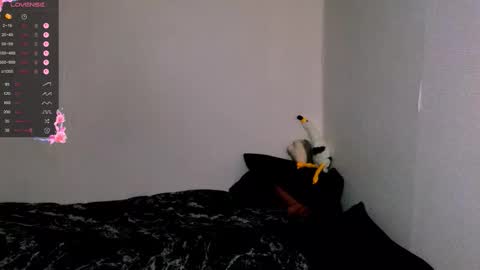 Demmi online show from 10.20.25