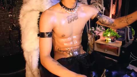 Snapshot of demonkush_ chatting on 10.20.25 DemonKush online show from 10.20.25