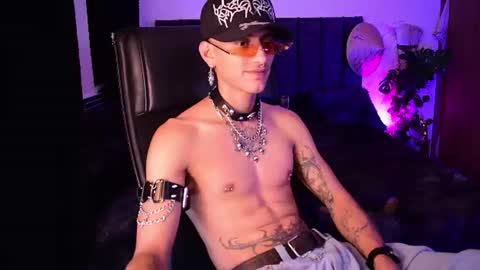 Snapshot of demonkush_ chatting on 06.20.26 DemonKush online show from 06.20.26