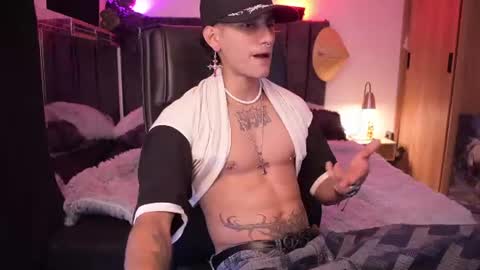 Snapshot of demonkush_ chatting on 07.19.26 DemonKush online show from 07.19.26
