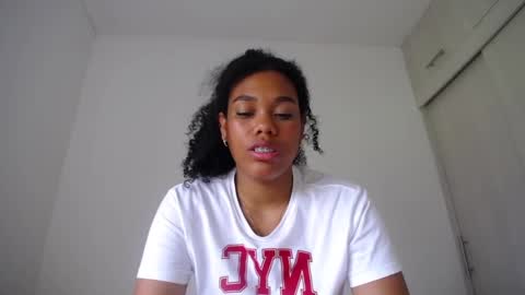 Snapshot of dena_k_ chatting on 12.26.24 Dena k s online show from 12.26.24