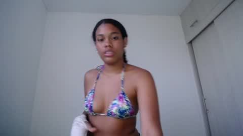 Snapshot of dena_k_ chatting on 01.06.25 Dena k s online show from 01.06.25