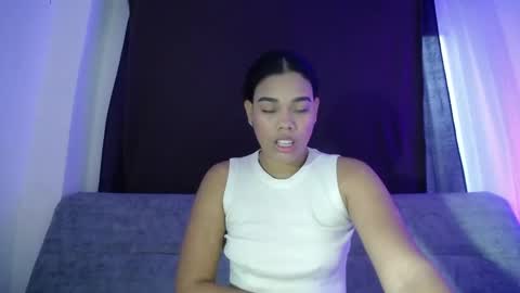 Snapshot of dena_k_ chatting on 10.20.25 Dena k s online show from 10.20.25