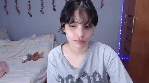 Denisse    schedule Monday to Friday 1300-1900 mexican time Saturday-maybe it could be a surprise IDEPENDENT MODEL online show from 01.01.25