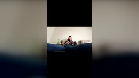 denis19872 online show from 04.04.26