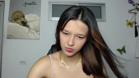 Snapshot of denis_sweet_ chatting on 12.22.24 denis online show from 12.22.24