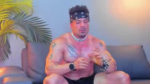 dennis_cox_ online show from 10.11.25