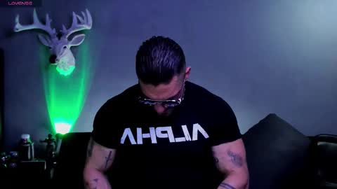 Snapshot of dennis_cox_ chatting on 02.07.26 dennis_cox_ online show from 02.07.26