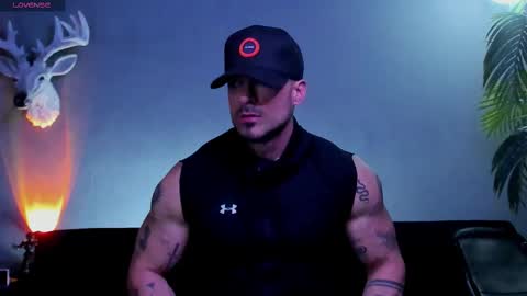 Snapshot of dennis_cox_ chatting on 02.18.26 dennis_cox_ online show from 02.18.26