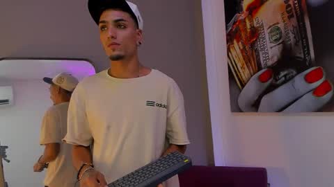 Snapshot of dennis_kinsey chatting on 02.28.26 Dennis Kinsey online show from 02.28.26